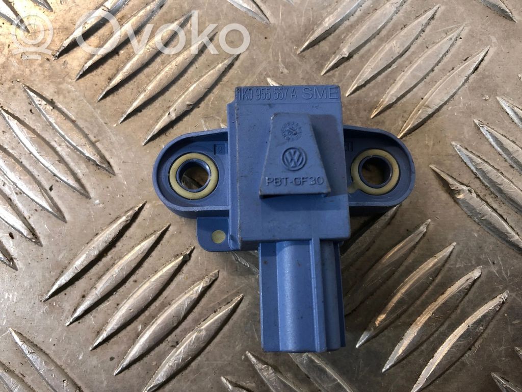Volkswagen Golf V Sensor impacto/accidente para activar Airbag 