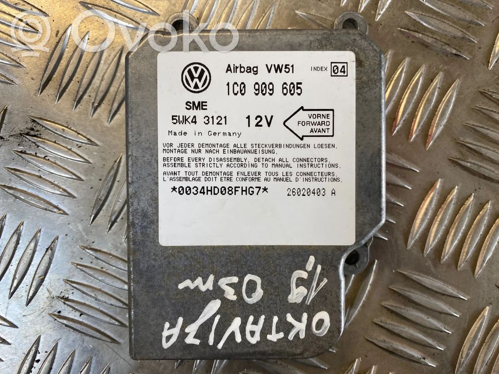 Skoda Octavia Mk1 (1U) Unidad de control/módulo del Airbag 