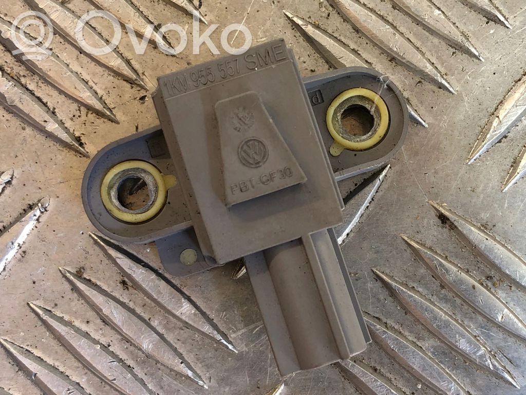 Volkswagen Golf VI Airbagsensor Crashsensor Drucksensor 