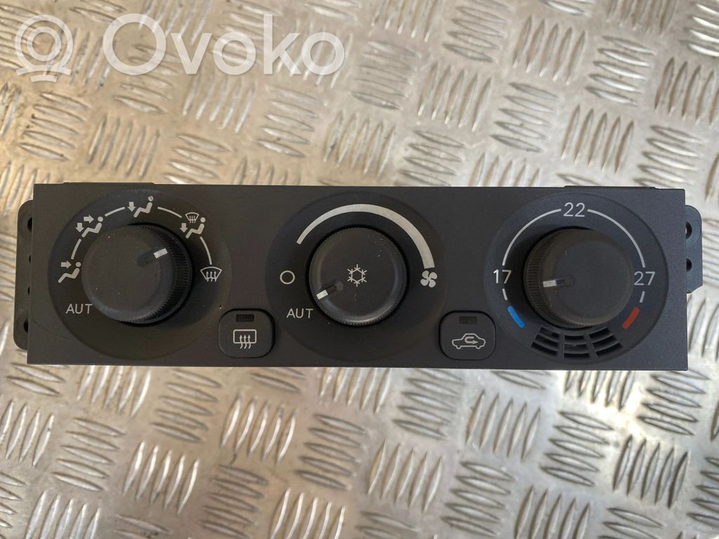 Mitsubishi Pajero Unitate control climatizare 