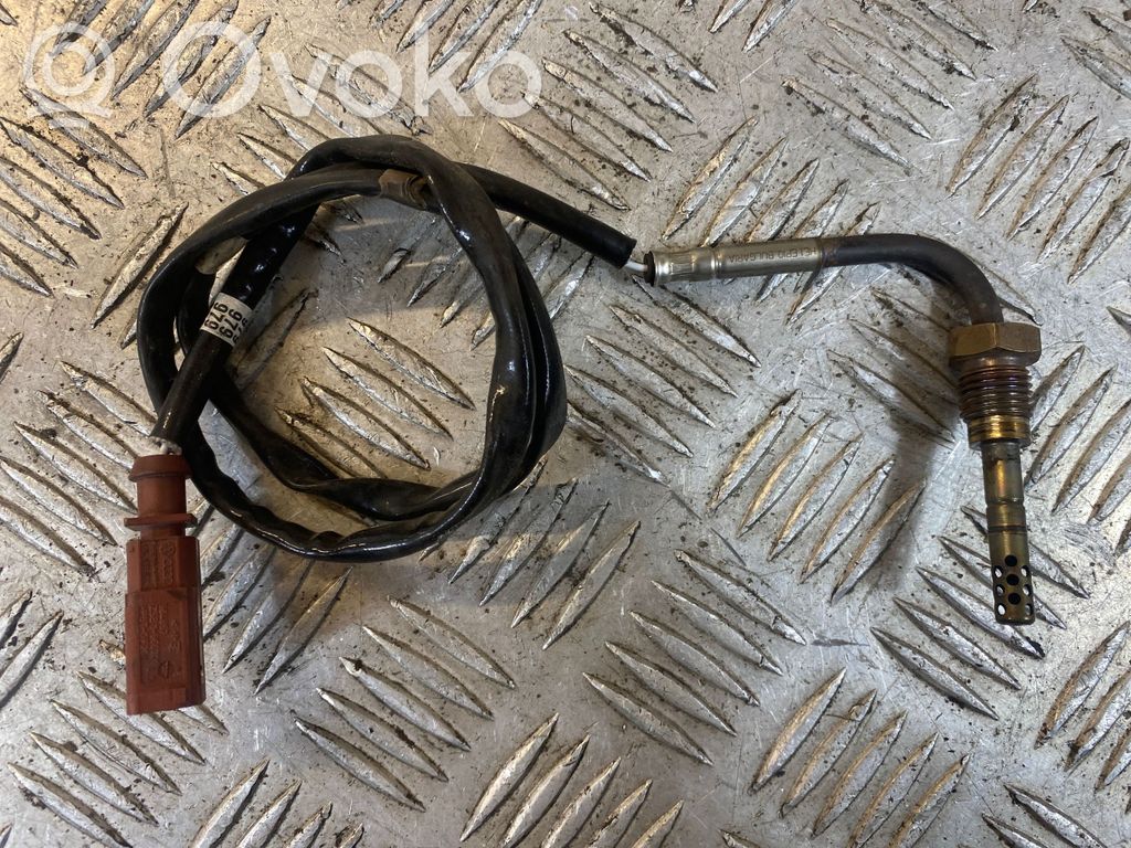 Volkswagen PASSAT B7 Abgastemperatursensor 