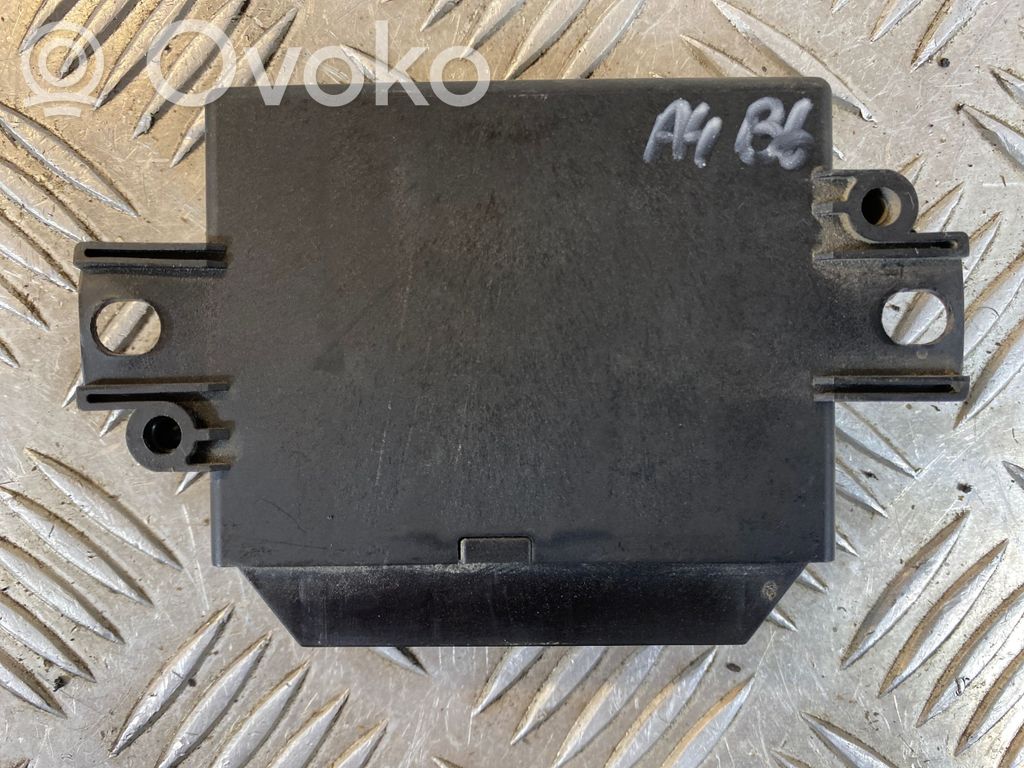 Audi A4 S4 B6 8E 8H Unidad de control/módulo PDC de aparcamiento 