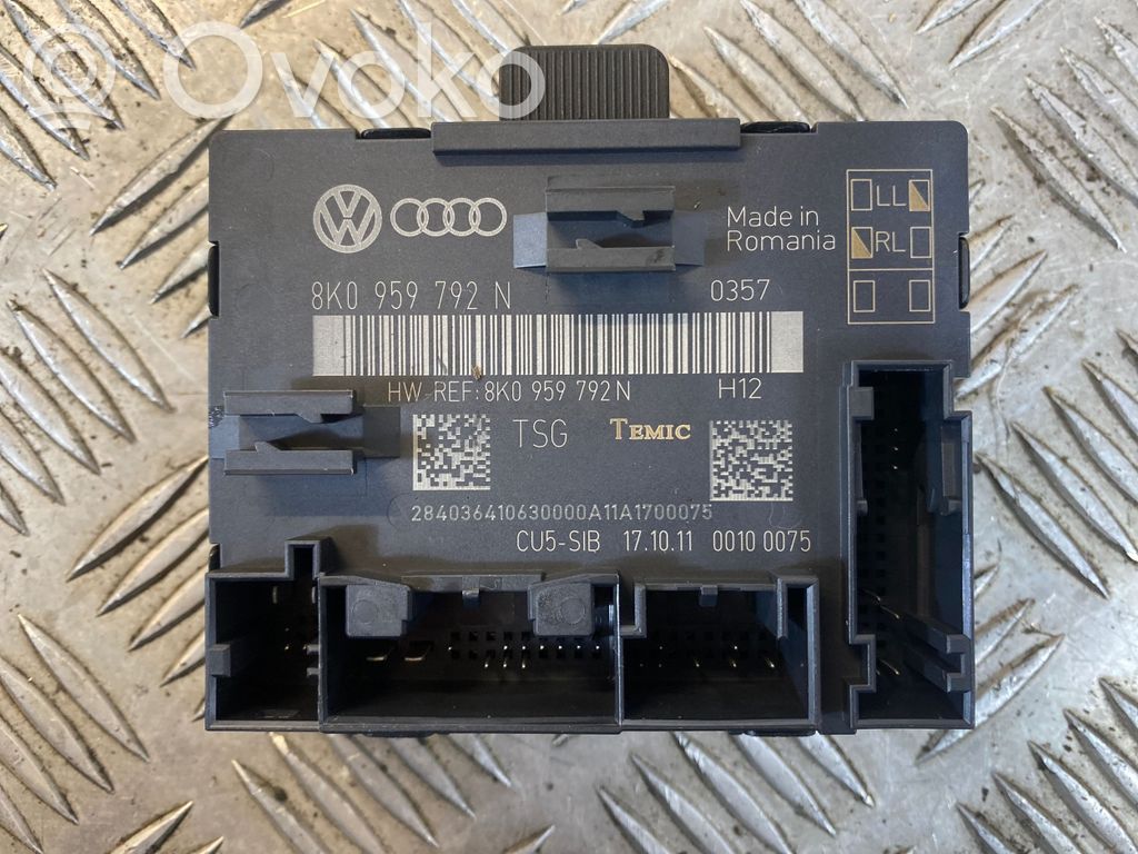 Audi A4 S4 B6 8E 8H Unité de commande module de porte 