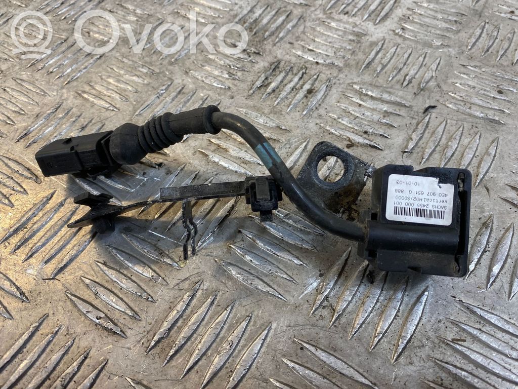 Audi A8 S8 D3 4E Etuilmajousituksen korkeudensäätöanturi (käytetyt) 