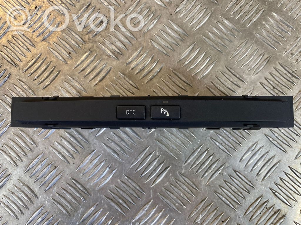 BMW 5 E60 E61 Parkošanas (PDC) sensoru slēdzis 