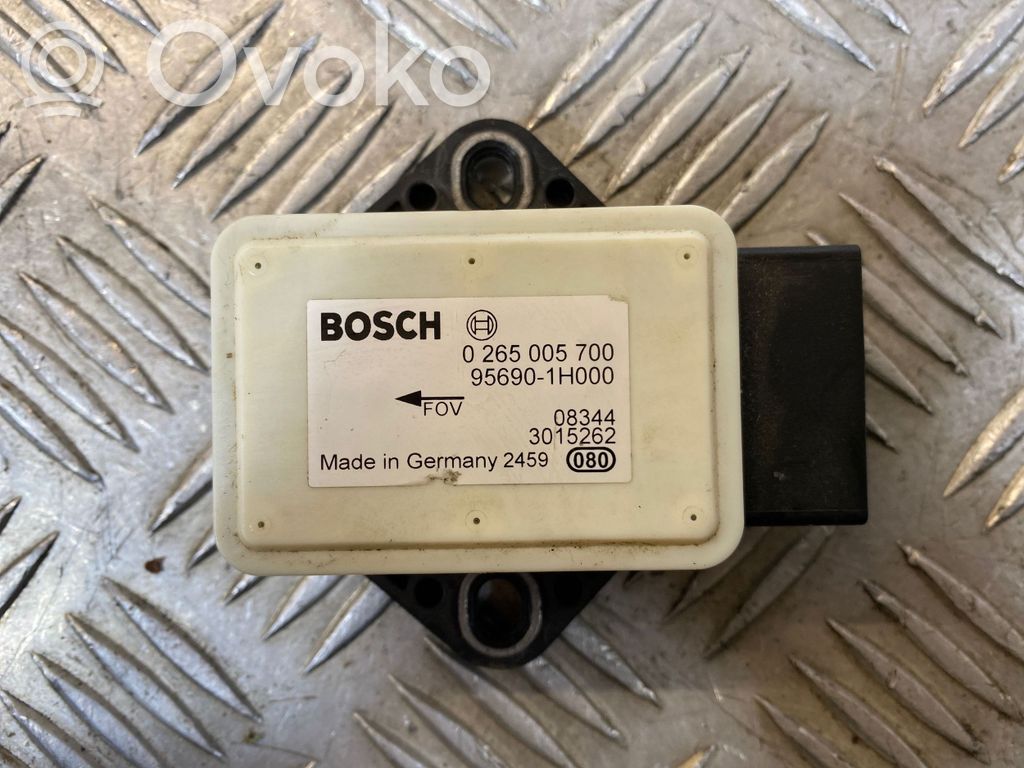 Hyundai i30 ESP Drehratensensor Querbeschleunigungssensor 