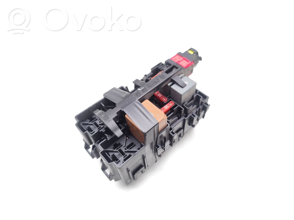 Citroen Berlingo Fuse module 