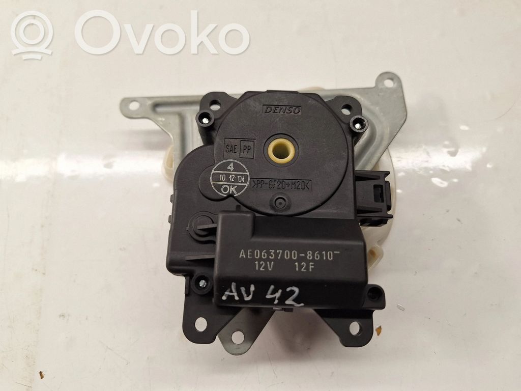 Toyota Avensis T250 Motorino attuatore aria 
