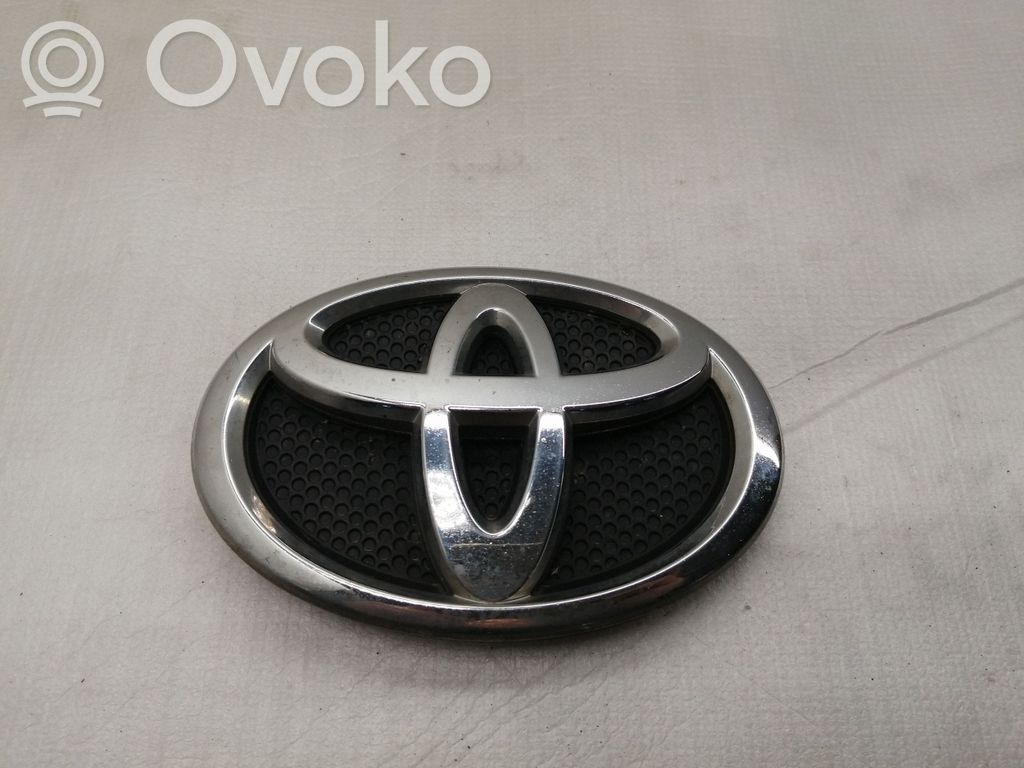 Toyota Avensis T250 Siglă fabricant/emblemă 