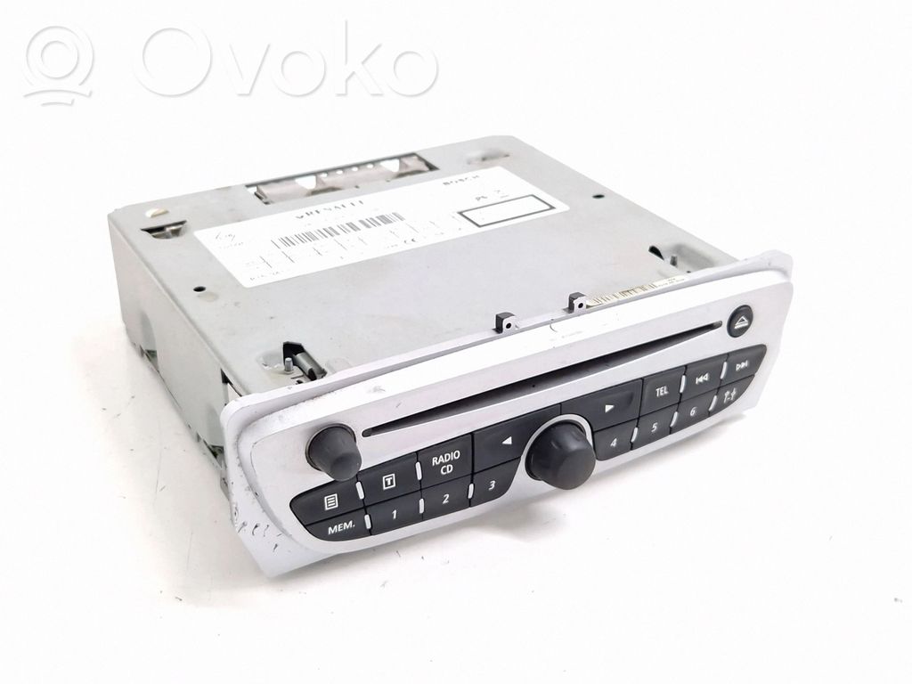 Panel / Radioodtwarzacz CD/DVD/GPS   281153051R,7641105391