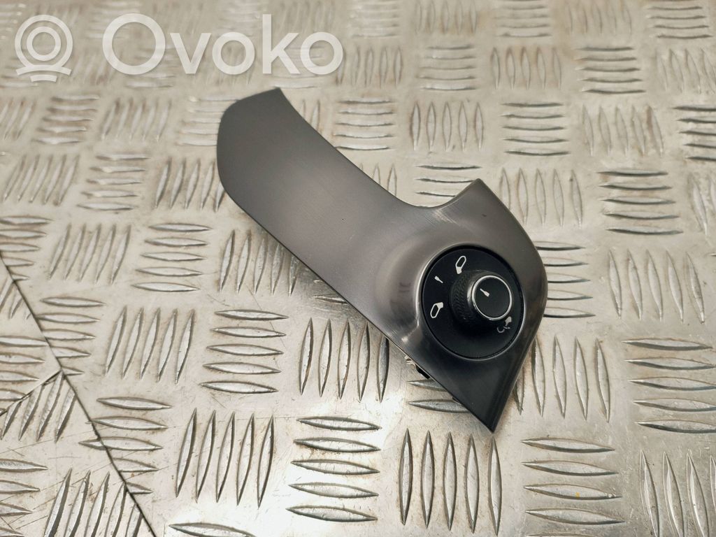 Citroen DS5 Wing mirror switch 