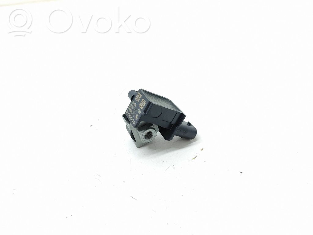 BMW X3 F25 Airbagsensor Crashsensor Drucksensor 