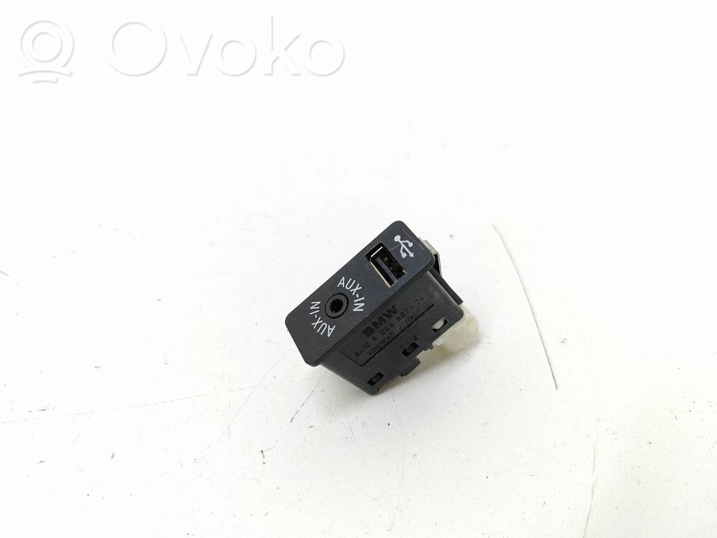 BMW X3 F25 USB-Anschluss 