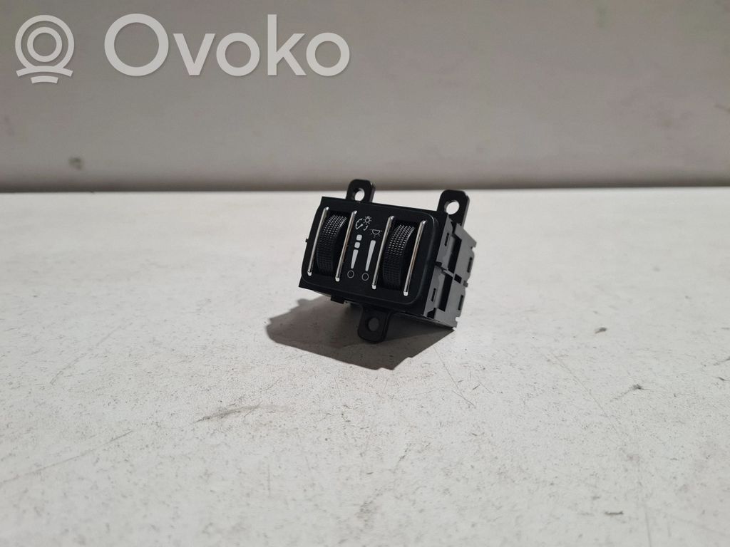 Maserati Ghibli Headlight level height control switch