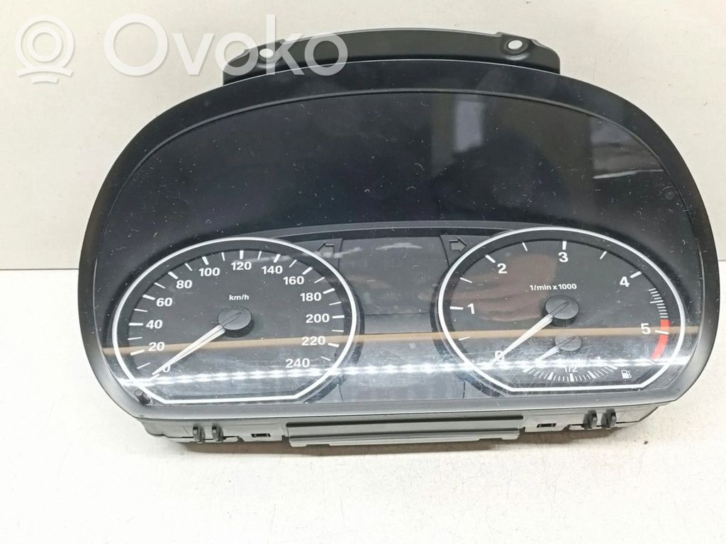 Geschwindigkeitsmesser Cockpit   9141475