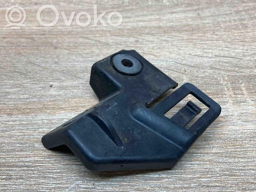 Volkswagen PASSAT B7 Halterung Scheinwerfer 