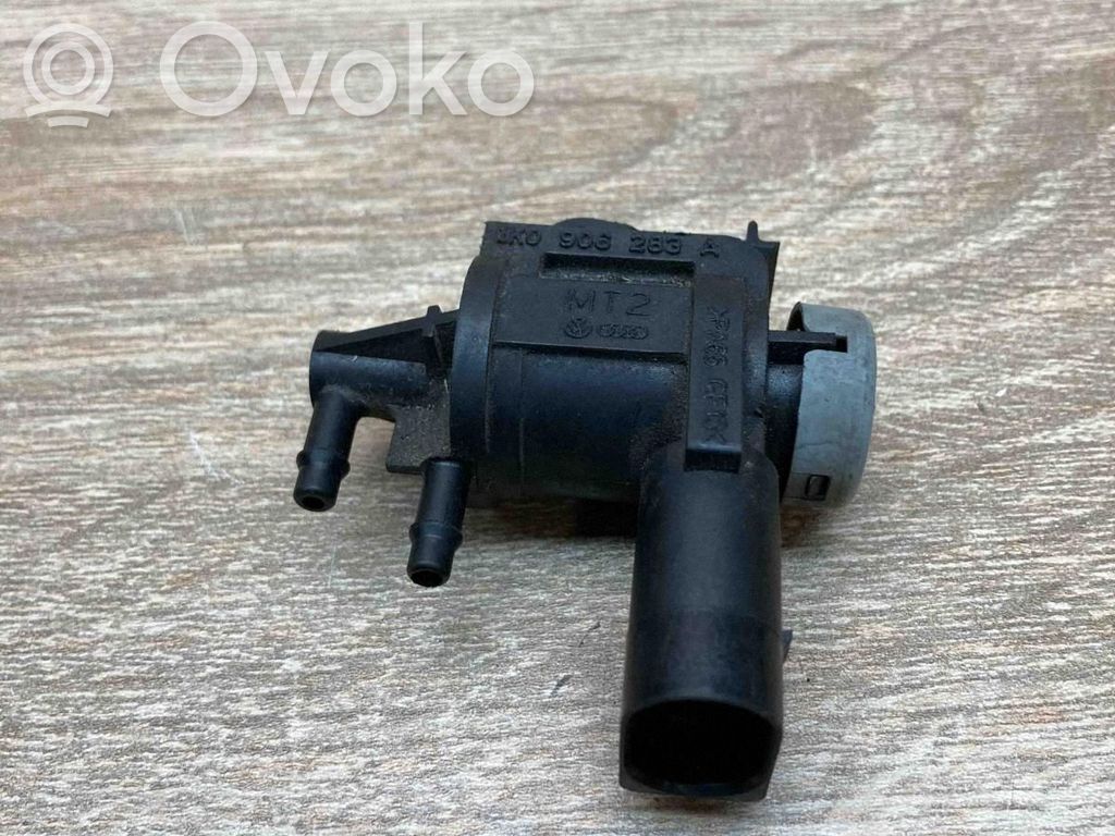 Volkswagen Touran II Solenoid supapă turbosuflantă 