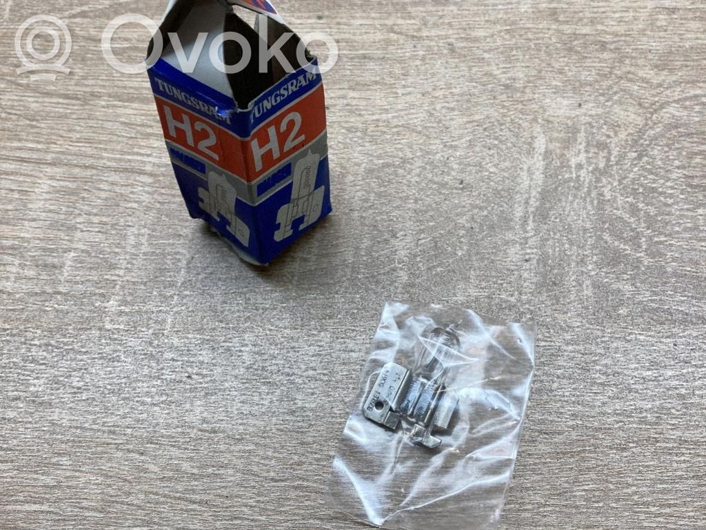 Etuajovalon polttimo   12V55W