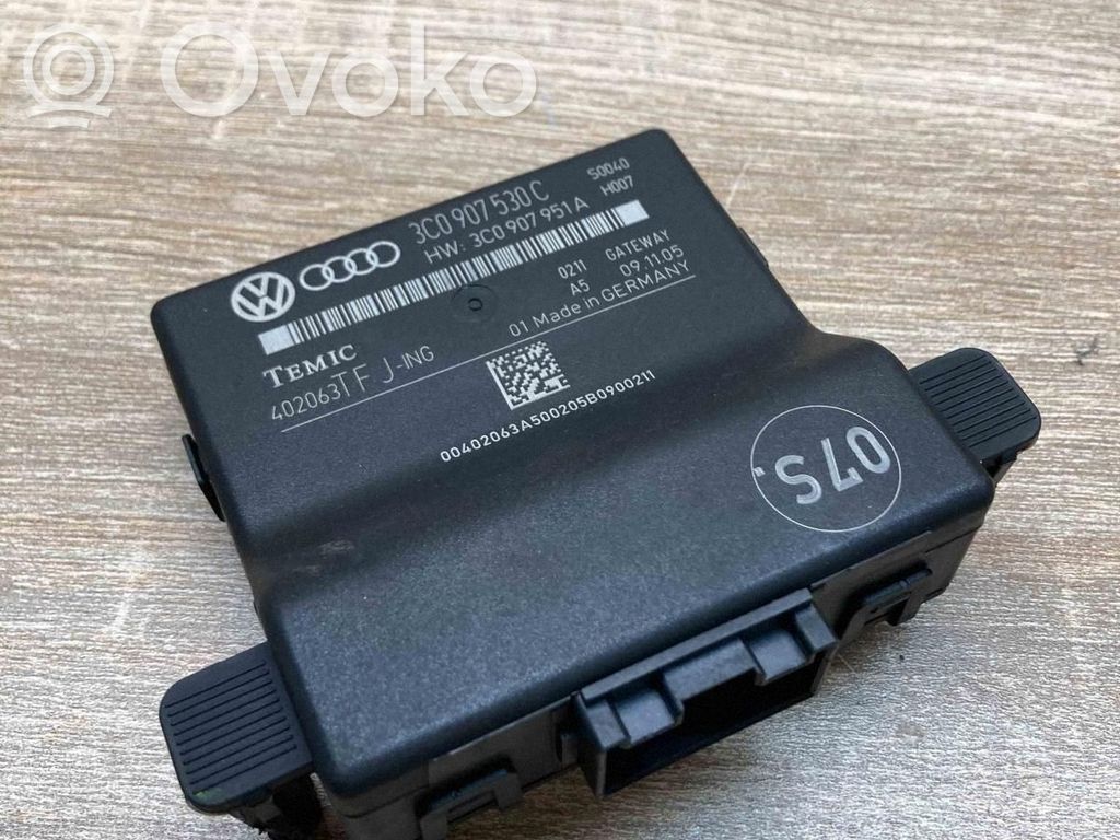 Volkswagen PASSAT B6 Modul control gateway