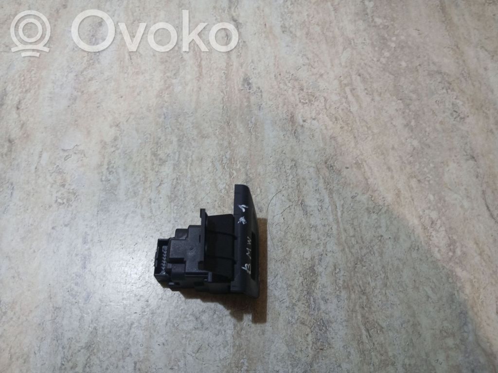 BMW 1 E81 E87 Blocchetto accensione 