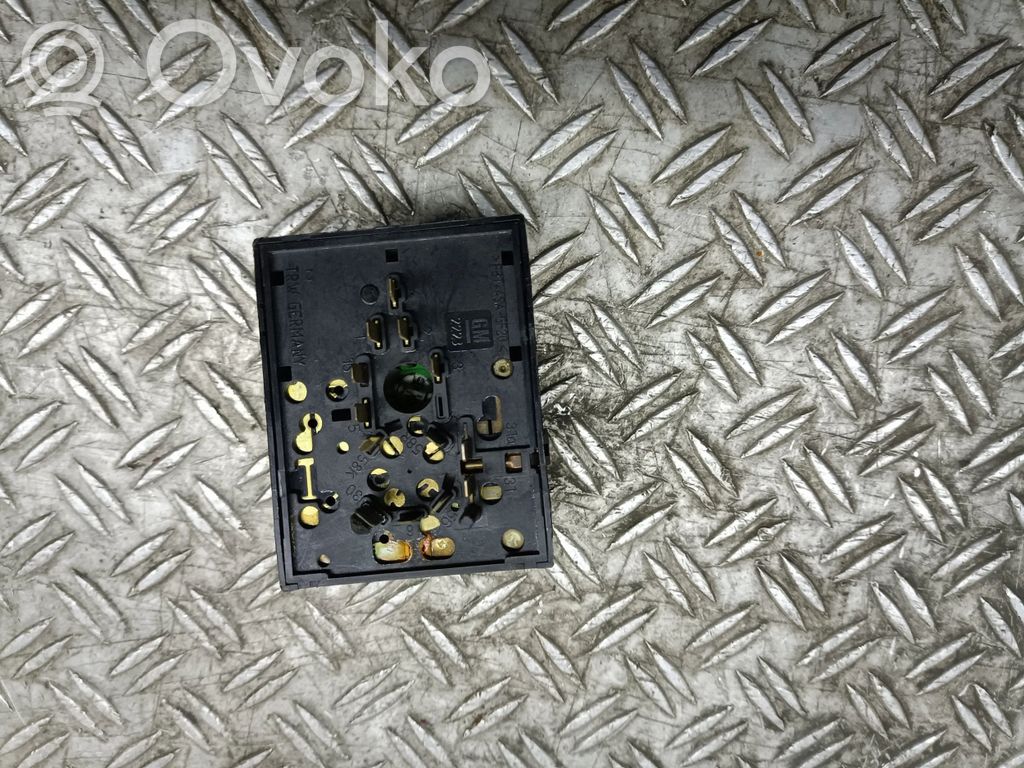 Opel Astra G Interrupteur d’éclairage