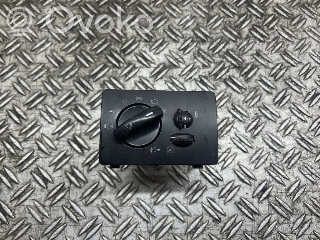 Ford Focus Panel lighting control switch 