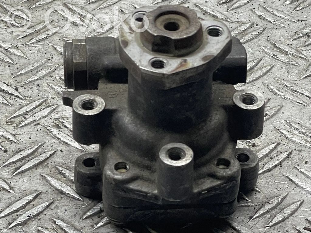 Volkswagen Golf IV Pompă servodirecție 