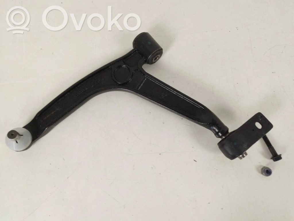 Citroen Berlingo Triangle bras de suspension inférieur avant 