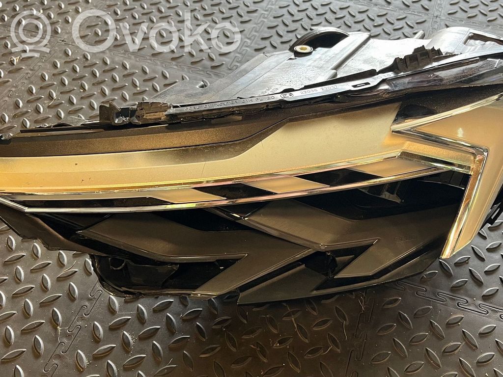 Audi S1 Lampa przednia 