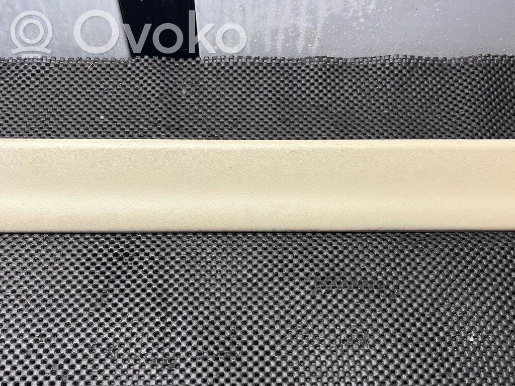 Volvo S60 Copertura del rivestimento del sottoporta anteriore