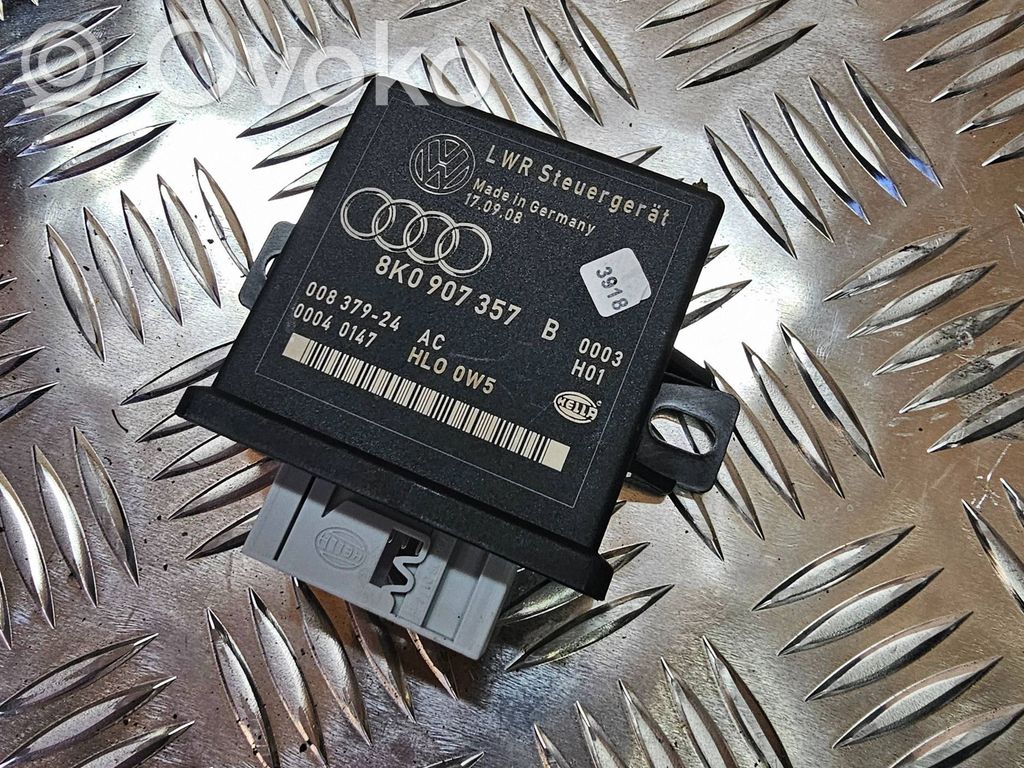 Audi A4 S4 B8 8K Valomoduuli LCM 
