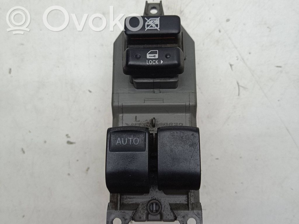 Toyota Yaris Interruptor del elevalunas eléctrico