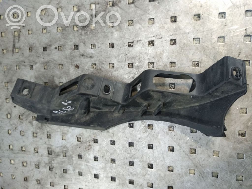 Volkswagen PASSAT B6 Support phare frontale