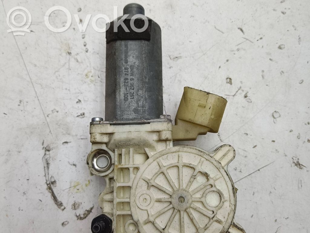 BMW X5 E70 Moteur de lève-vitre de porte avant