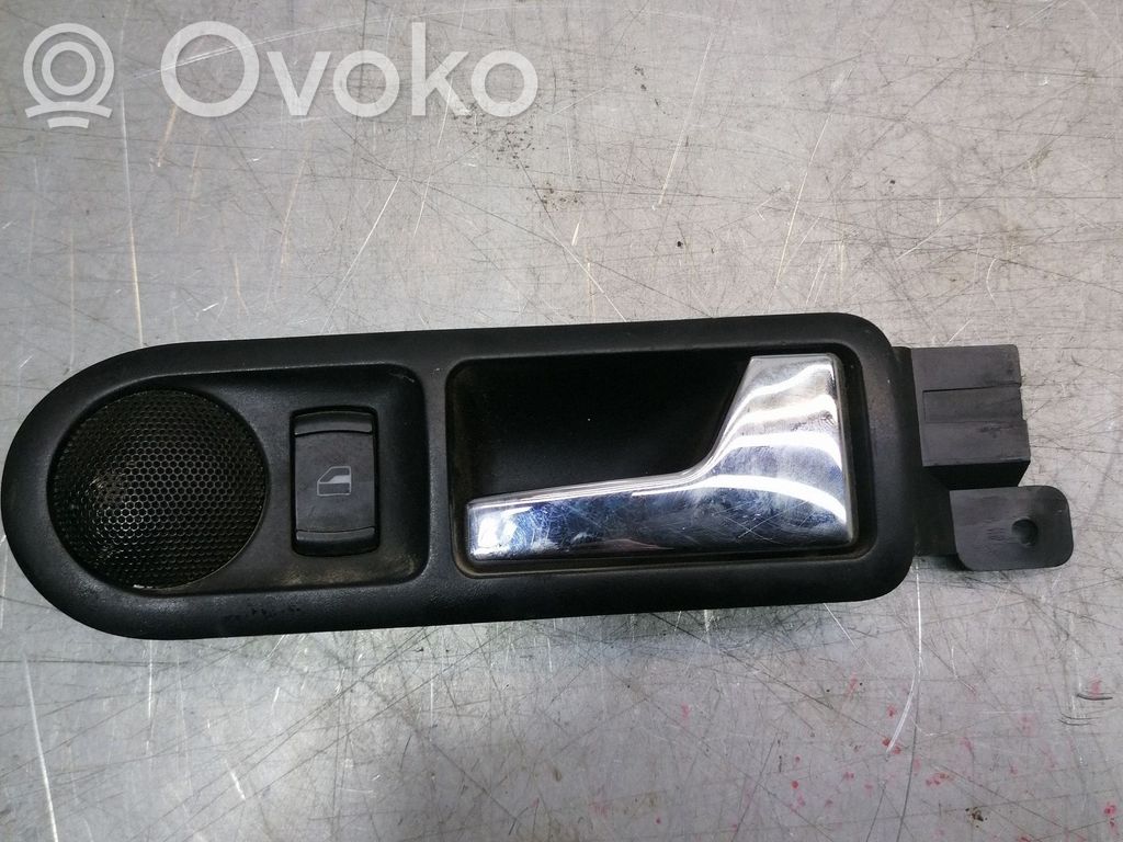 Volkswagen Golf IV Manecilla interna puerta trasera