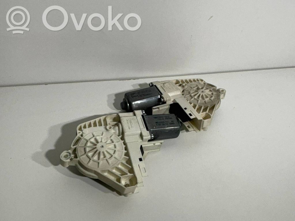 Audi A4 S4 B8 8K Motor del regulador de la ventanilla de la puerta delantera