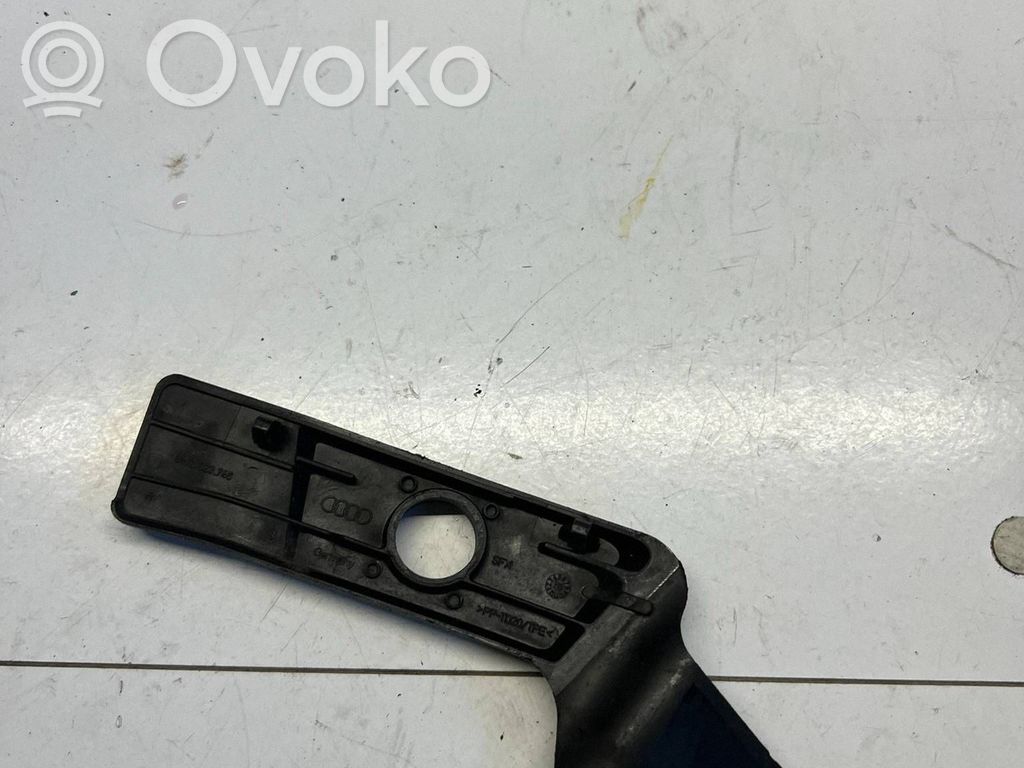 Audi A7 S7 4G Alte piese compartiment motor 