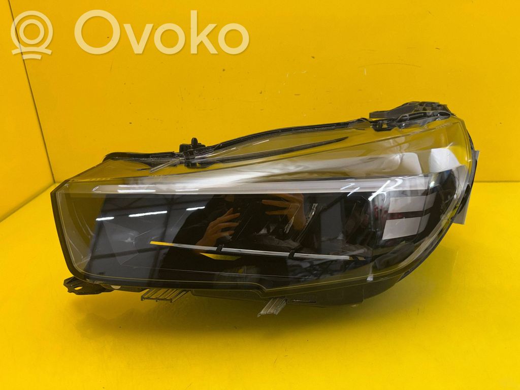 Opel Corsa F Phare frontale 