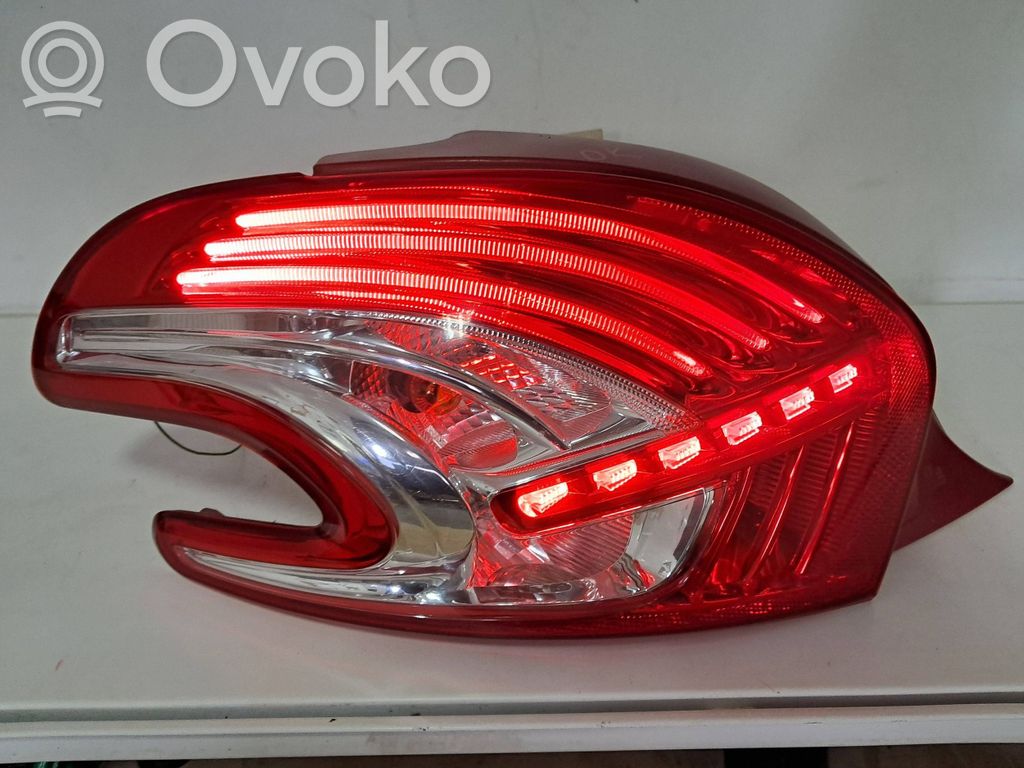 Peugeot 208 I Luci posteriori