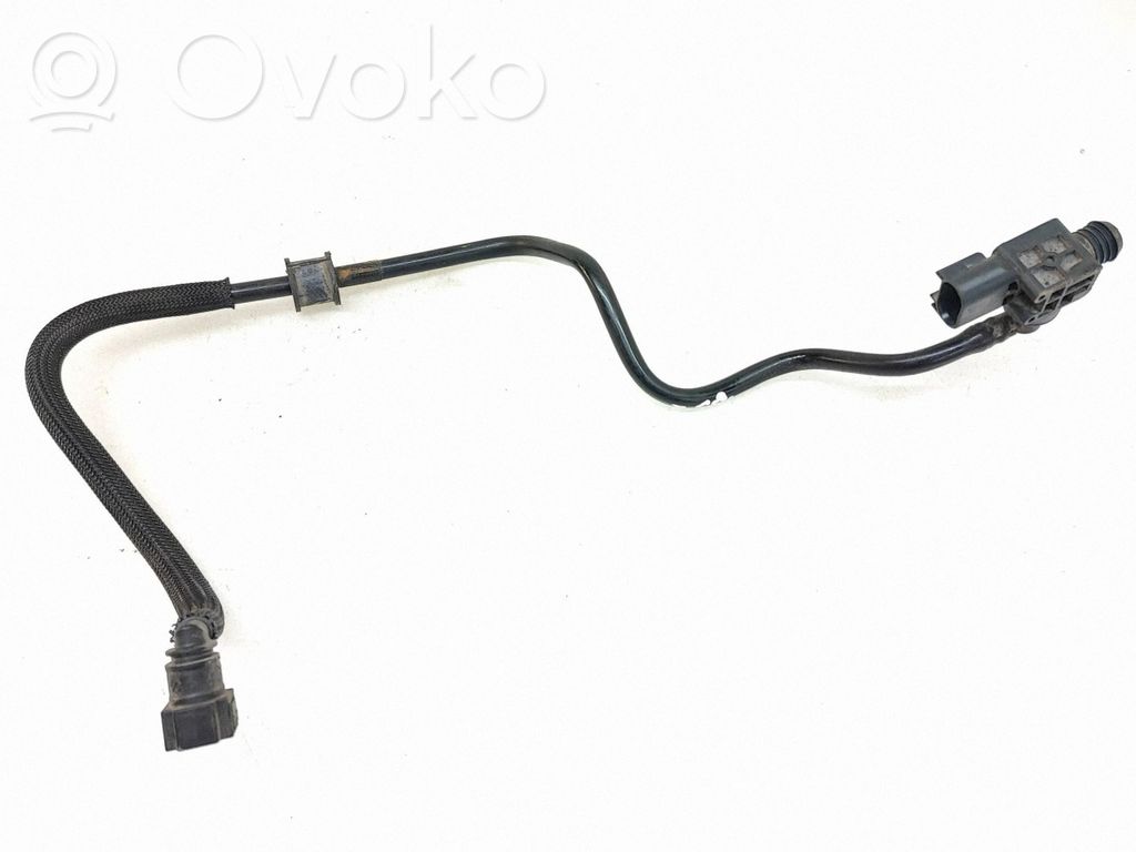 Ford Transit Courier Conductă/furtun vacuum 