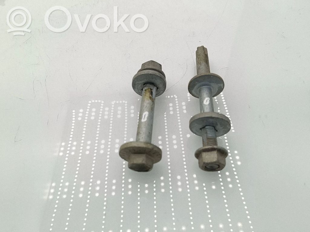 BMW 4 G22 G23 G24 G26 Tornillo de cámara de la suspensión trasera 