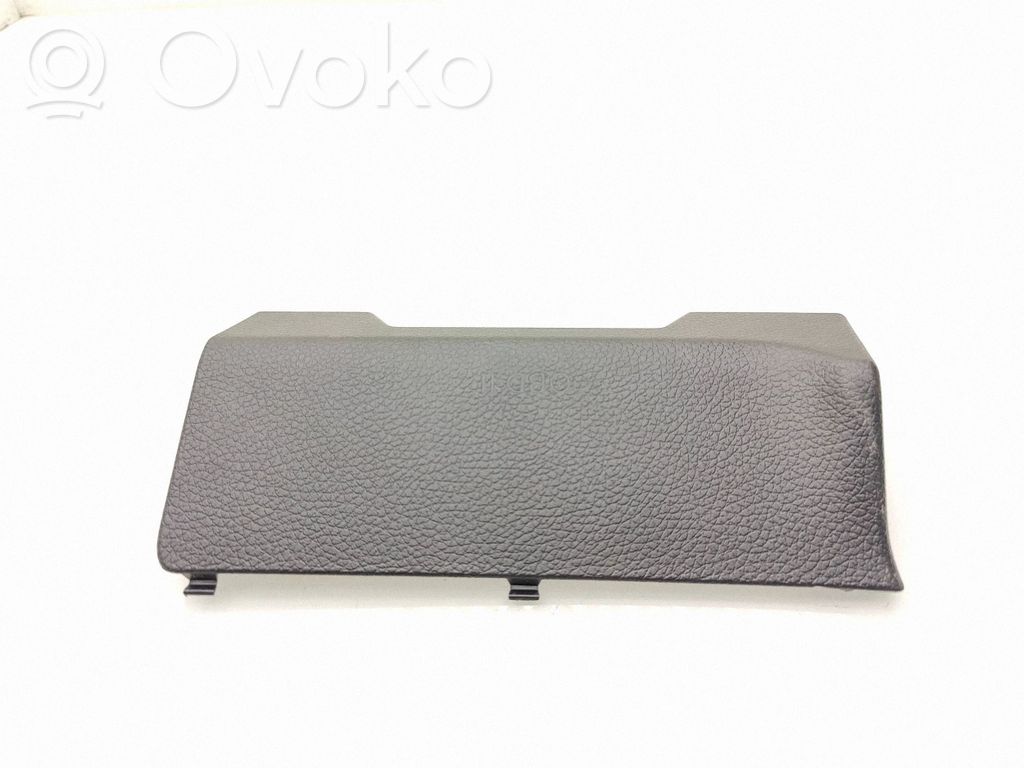 Nissan Qashqai Rivestimento laterale della consolle centrale anteriore