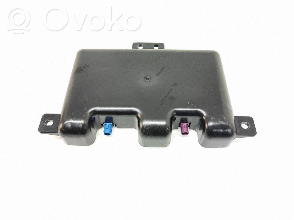 BMW Z4 g29 Antenos stiprintuvas