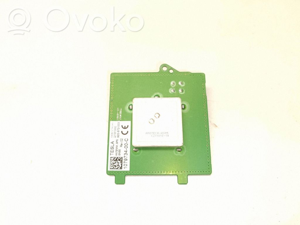 Tesla Model 3 Antena GPS 