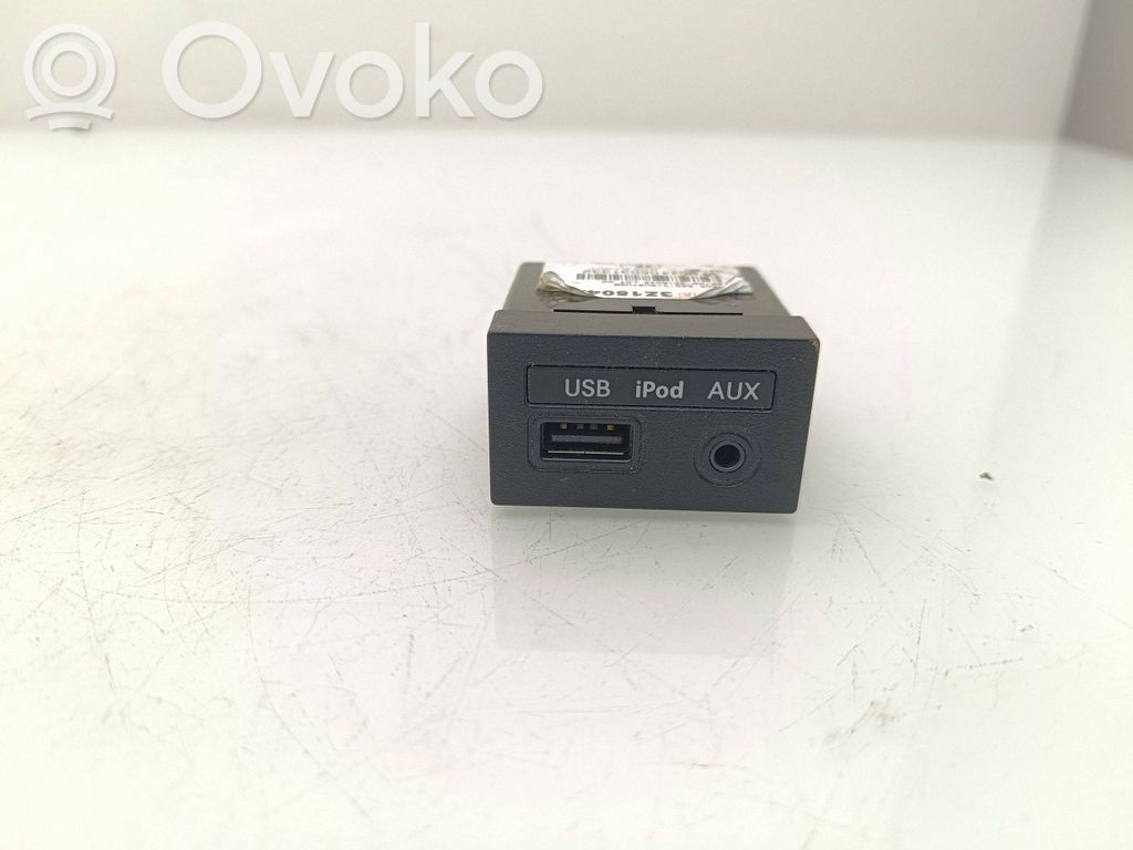 Hyundai i40 Câble adaptateur AUX