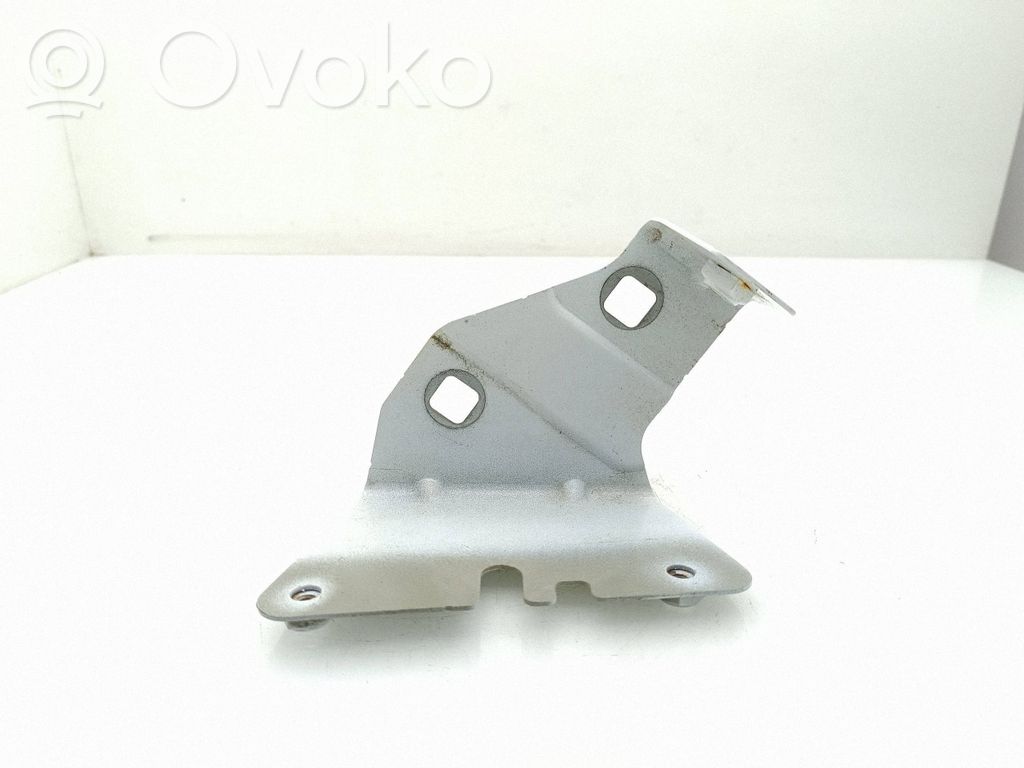 Renault Trafic III (X82) Supporto di montaggio del parafango