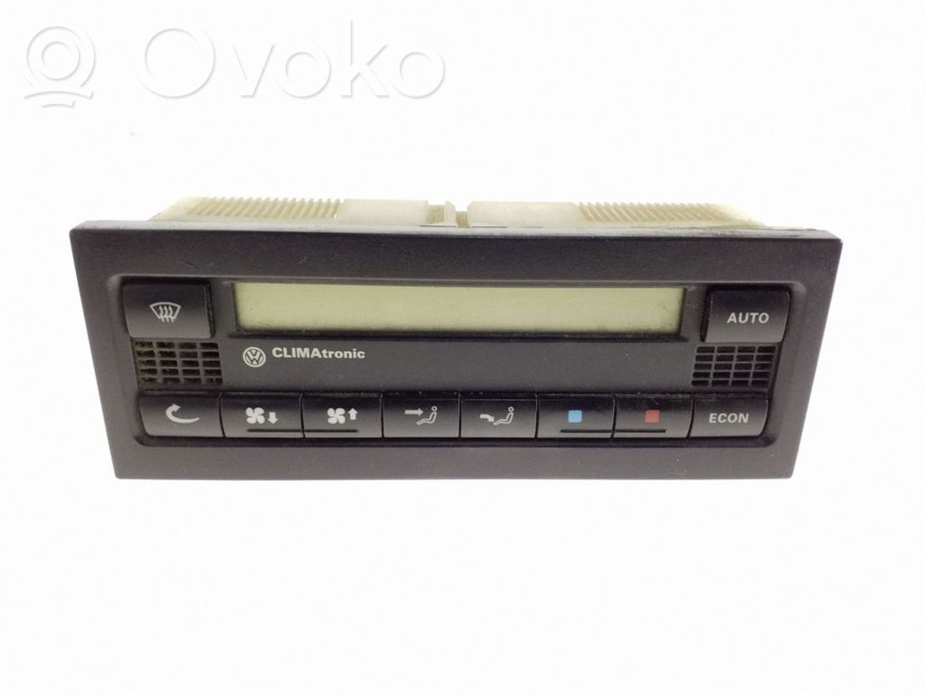 Volkswagen PASSAT B5 Unitate control climatizare 