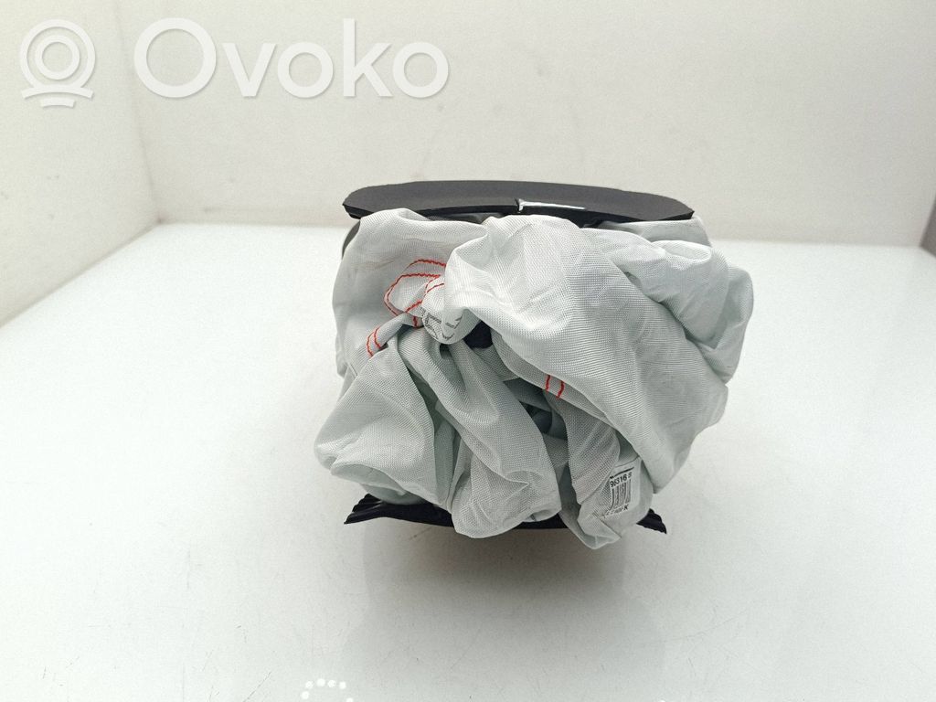 Polestar 2 Airbag volan