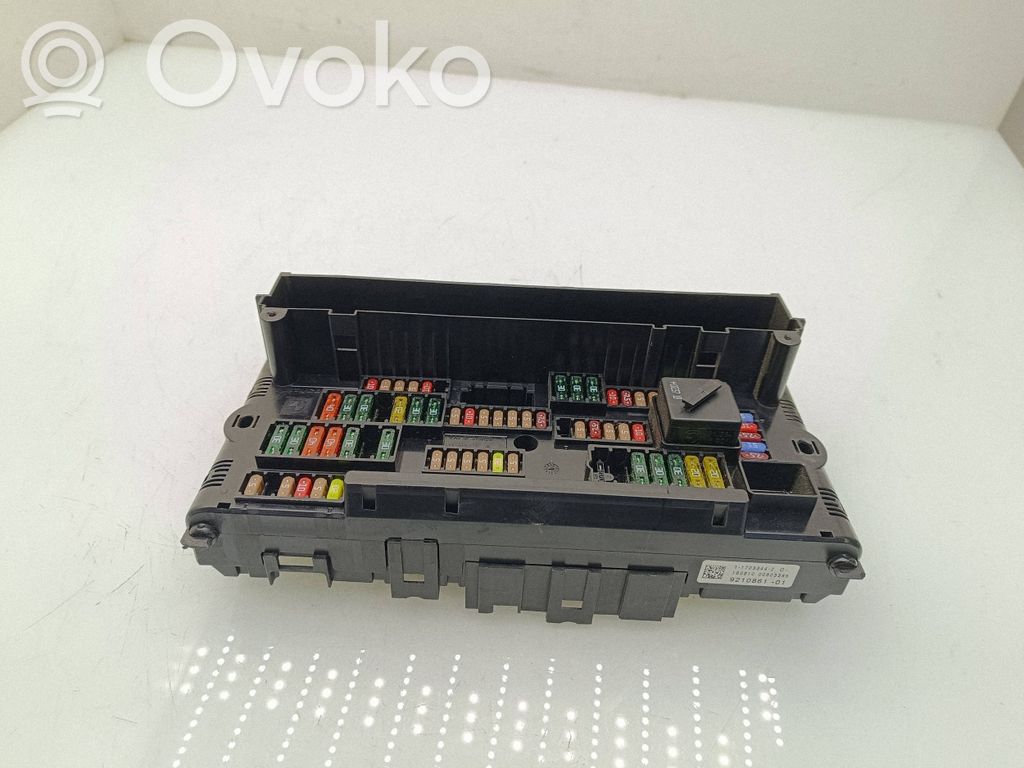 BMW 7 F01 F02 F03 F04 Sulakemoduuli