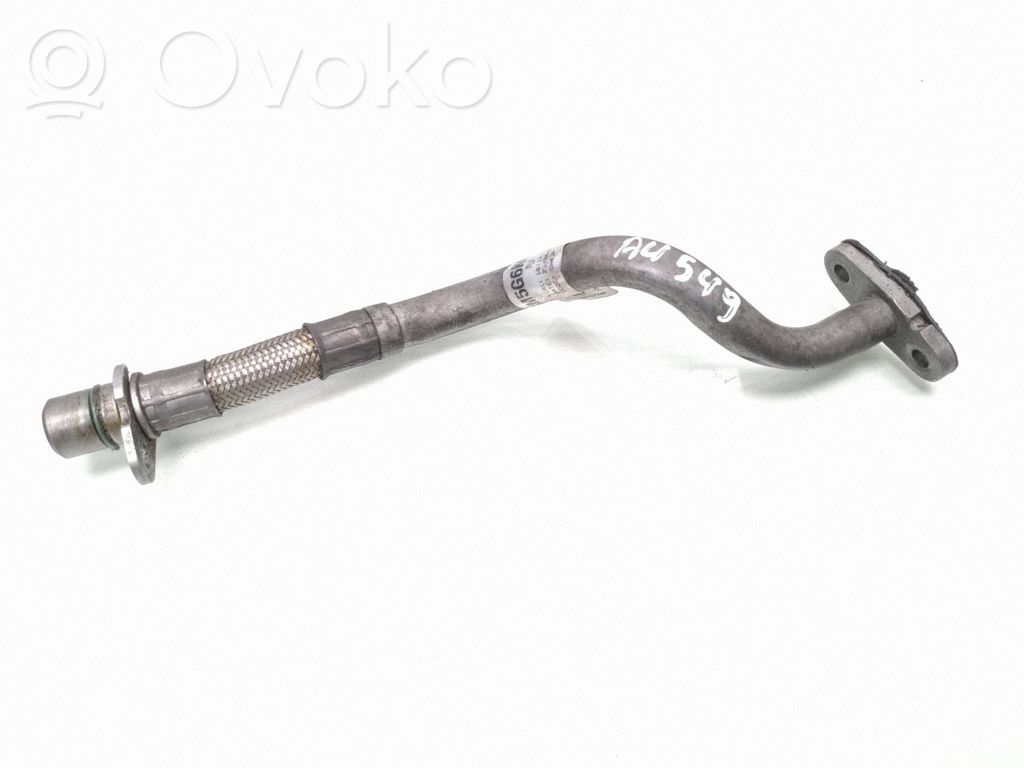 Ford Focus Tubo flessibile del liquido di raffreddamento del motore